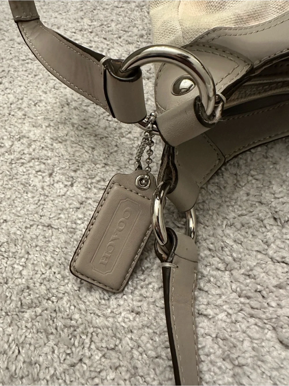 Y2K Coach Soho Optic Lynn Hobo Women’s Shoulder Bag